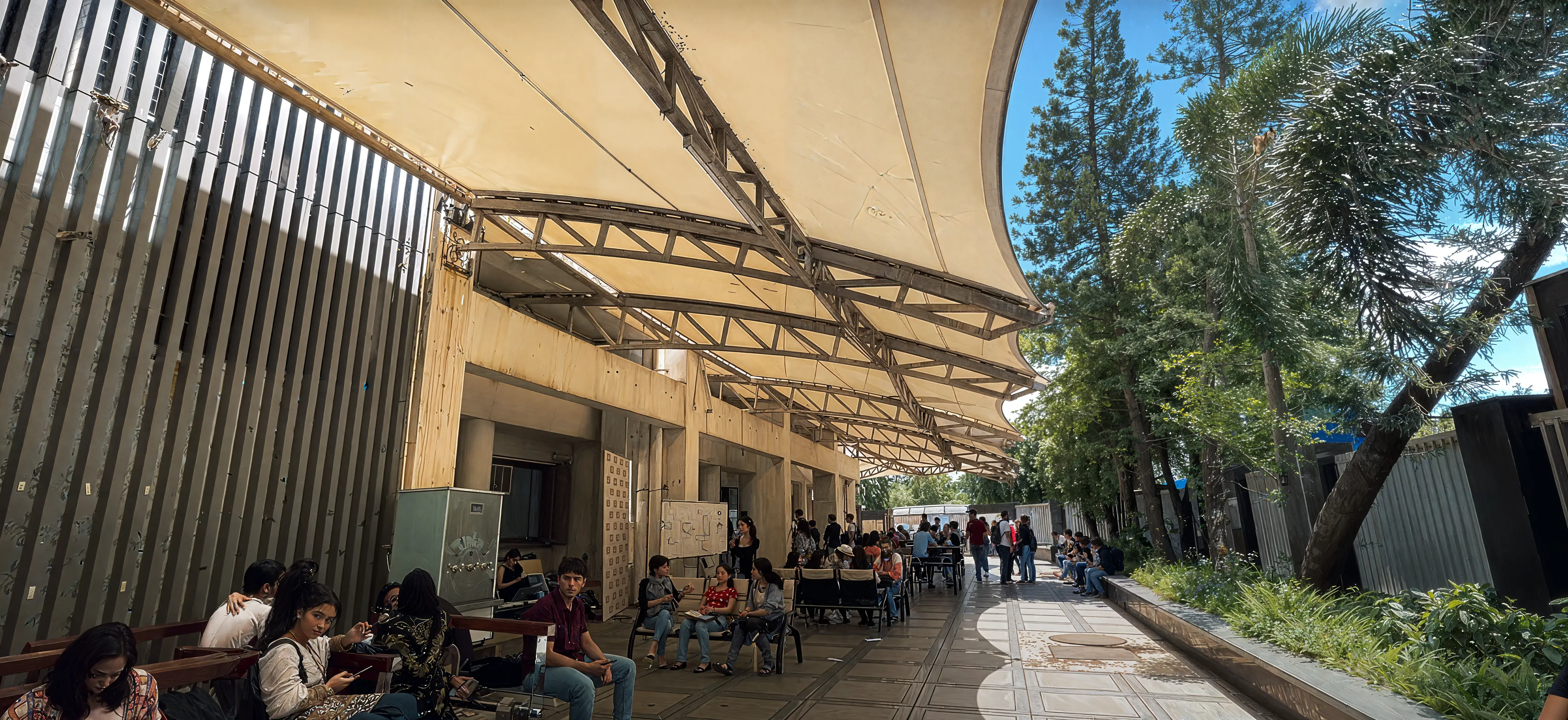 Mithibai College of Arts campus photo 1